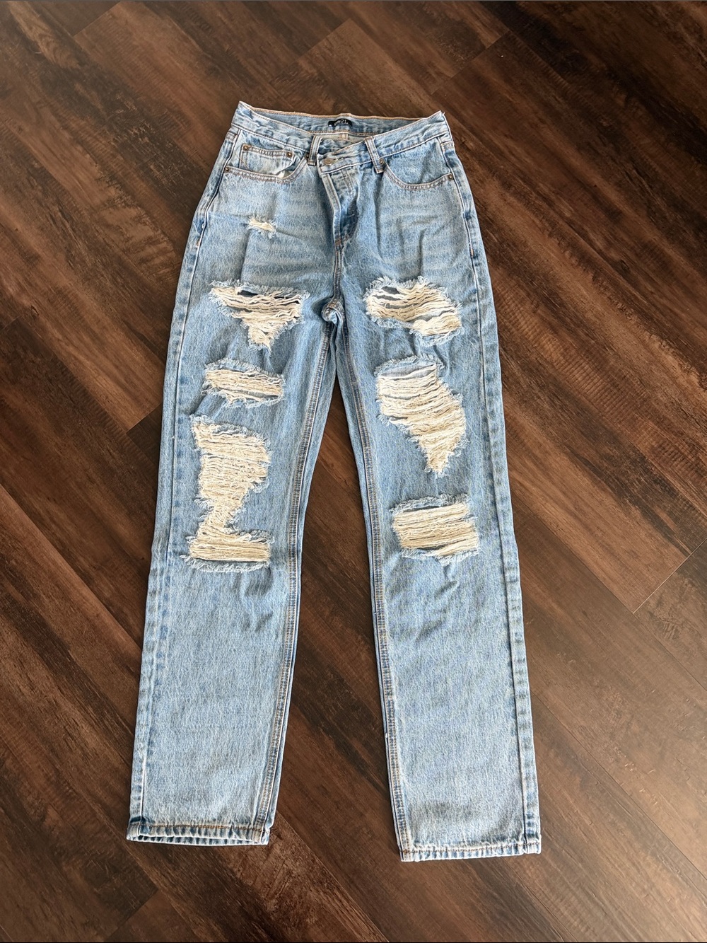 Rue21 Light Blue High-Rise Distressed Women's Jeans